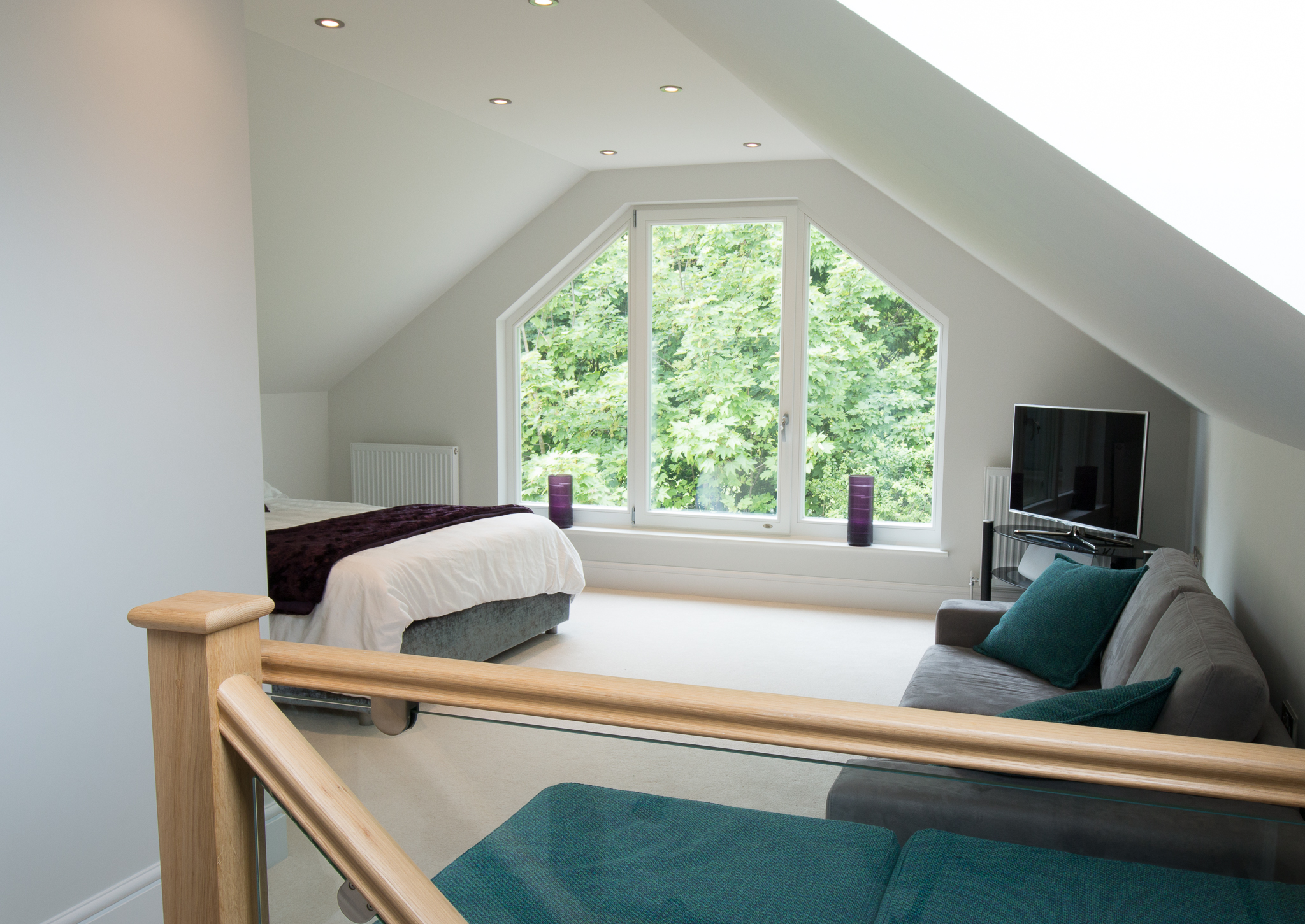 Great use of light to create space